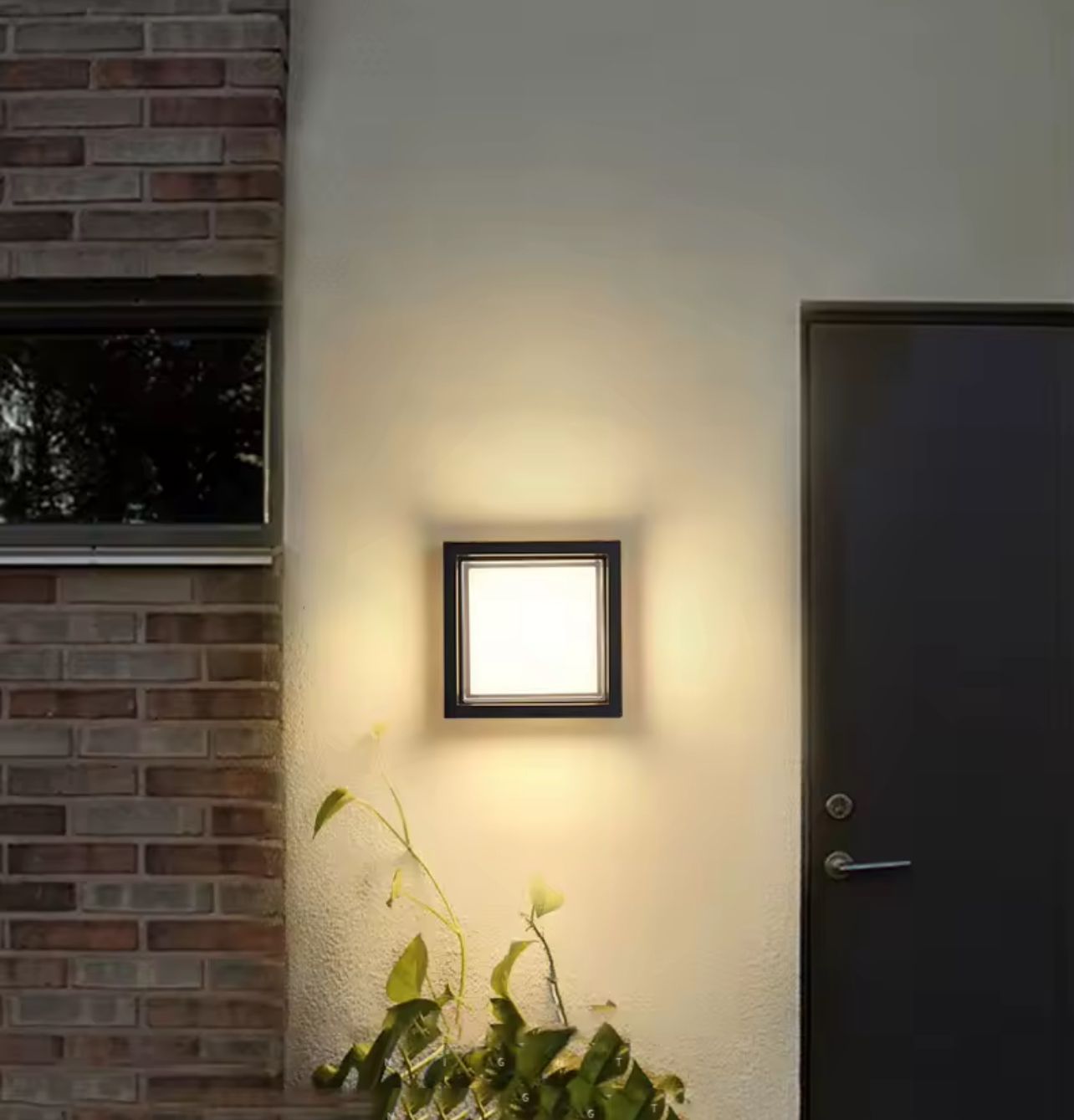 32fad42f-4e1e-49df-bf7a-0920011bb94e Applique murale cubique LED – Extérieur moderne – Image 1