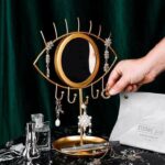 Porte-bijoux décoratif en forme d’œil avec miroir
