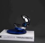 Décoration design en verre – Sphère bleue artistique
