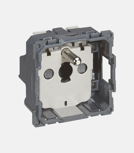 Prise de courant 2P+T 16 A – Bornes Auto Céliane 067111 | LEGRAND